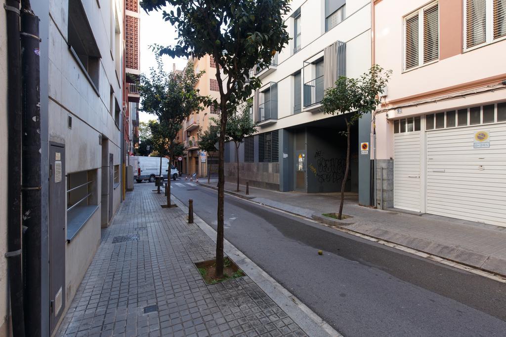 圣安德鲁ii住宿和bcn公寓 巴塞罗那 外观 照片